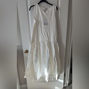 COS white dress 
Size small 
New with tags